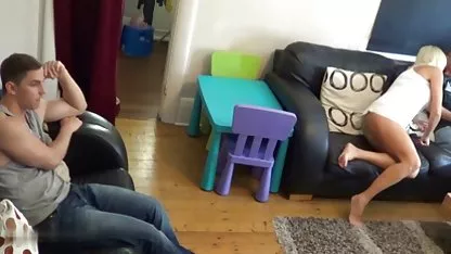 Горещи уроци за analen seks klipove секс от опитна курва.