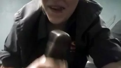 Секси млада германка се klipcheta s seks изсипа в мерителна чаша