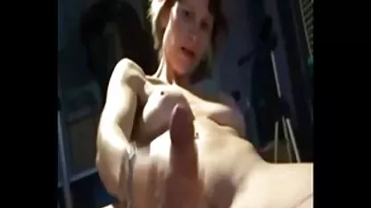 Масажът еротични клипове е чудесна причина да се чукаш