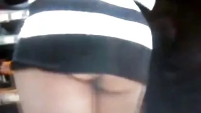 Прекрасна учителка с горещ задник, прелъстена да прави секс с ученик sex klipve