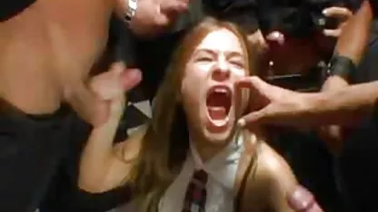 Блондинка чука задника с ръка секс видеоклипове