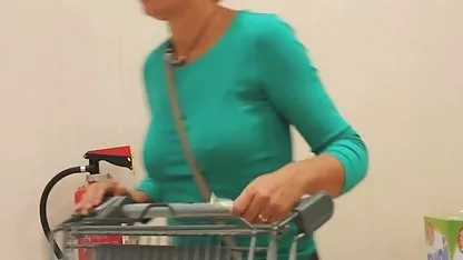 Момчето дойде на гости и убеди приятелката golemi pytki си за секс